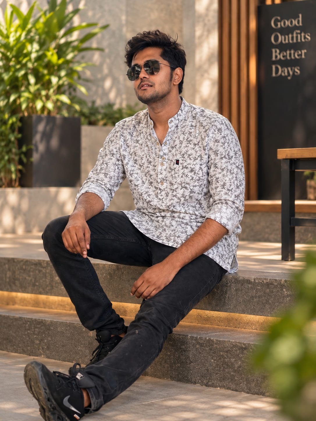Men's White Pure Cotton Printed Short Kurta