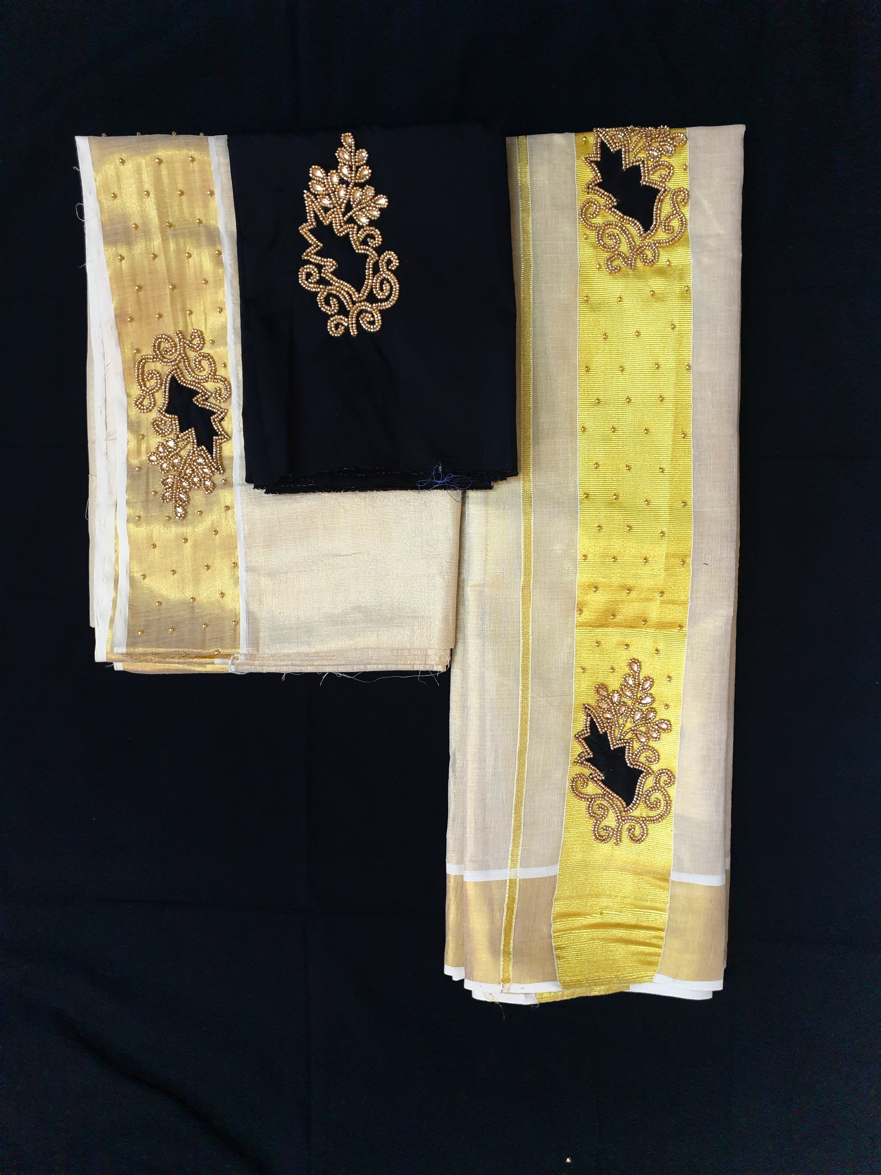 Kuthampully Tissue Handwork Set Mundu with matching worked blouse extra length 2.80 meter