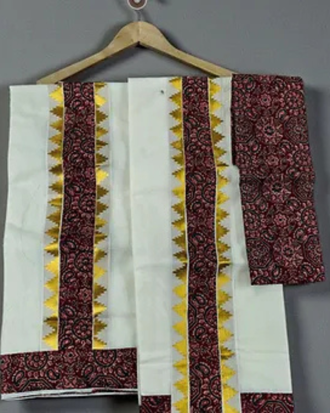 Ajrakh Set Mundu exclusive pattern 2.80 mtr extra length with blouse