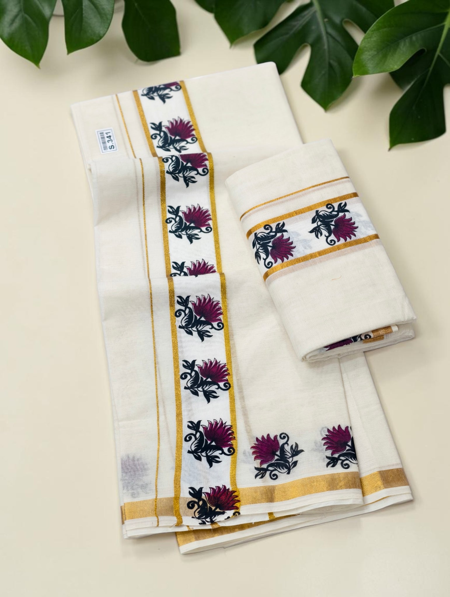 Lotus print set mundu / kerala set mundu