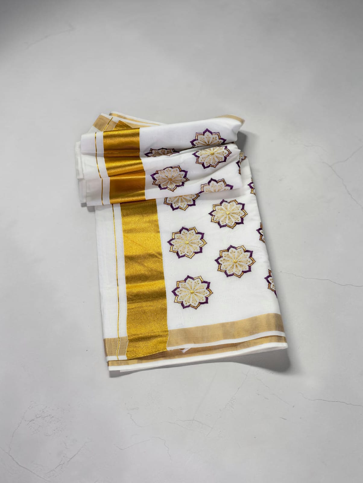 Pure Cotton Embroidery Saree Full body with blouse Flower Embroidery
