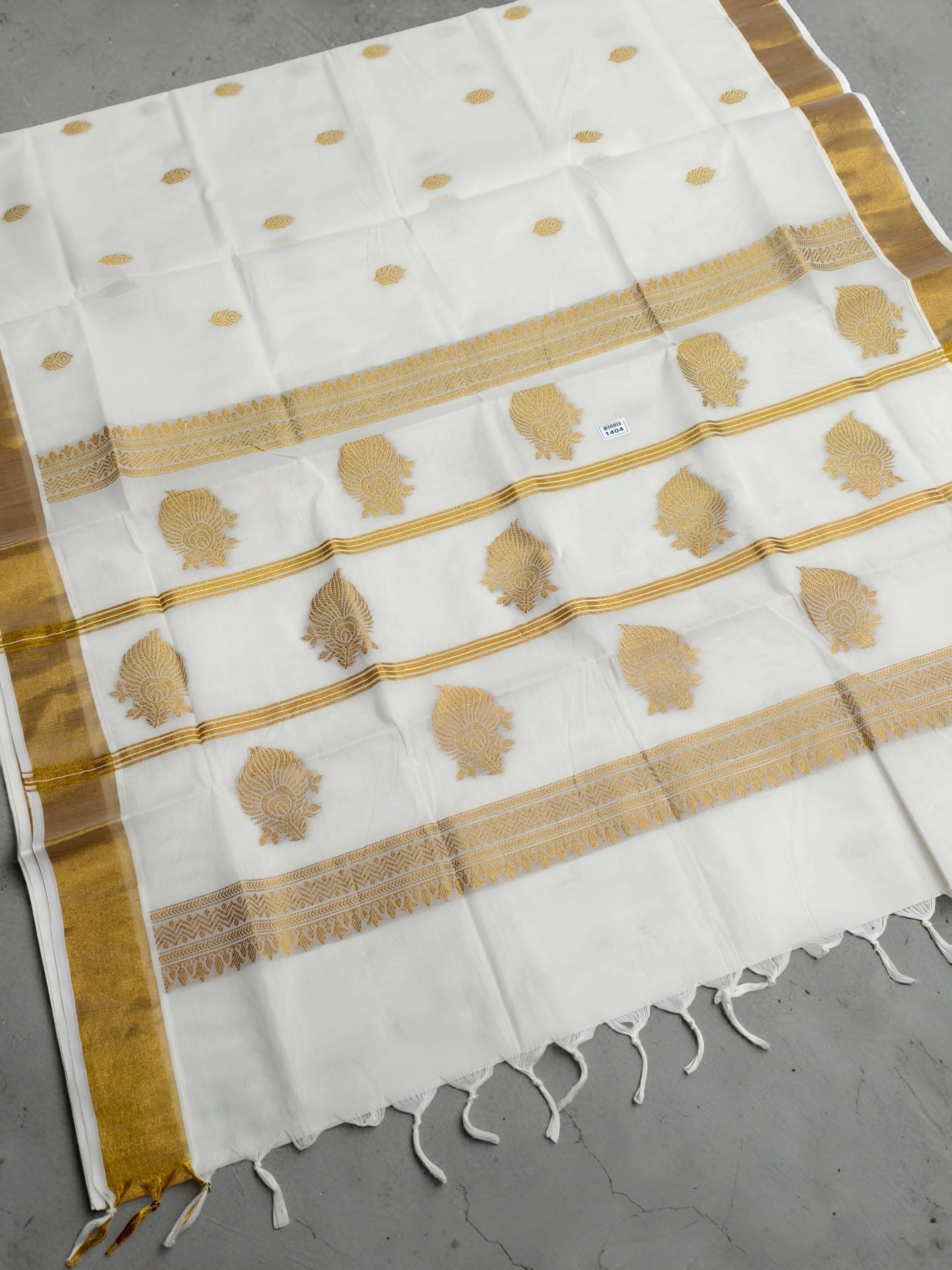 Kerala Rich Pallu Saree Peeli design with blouse / kerala saree