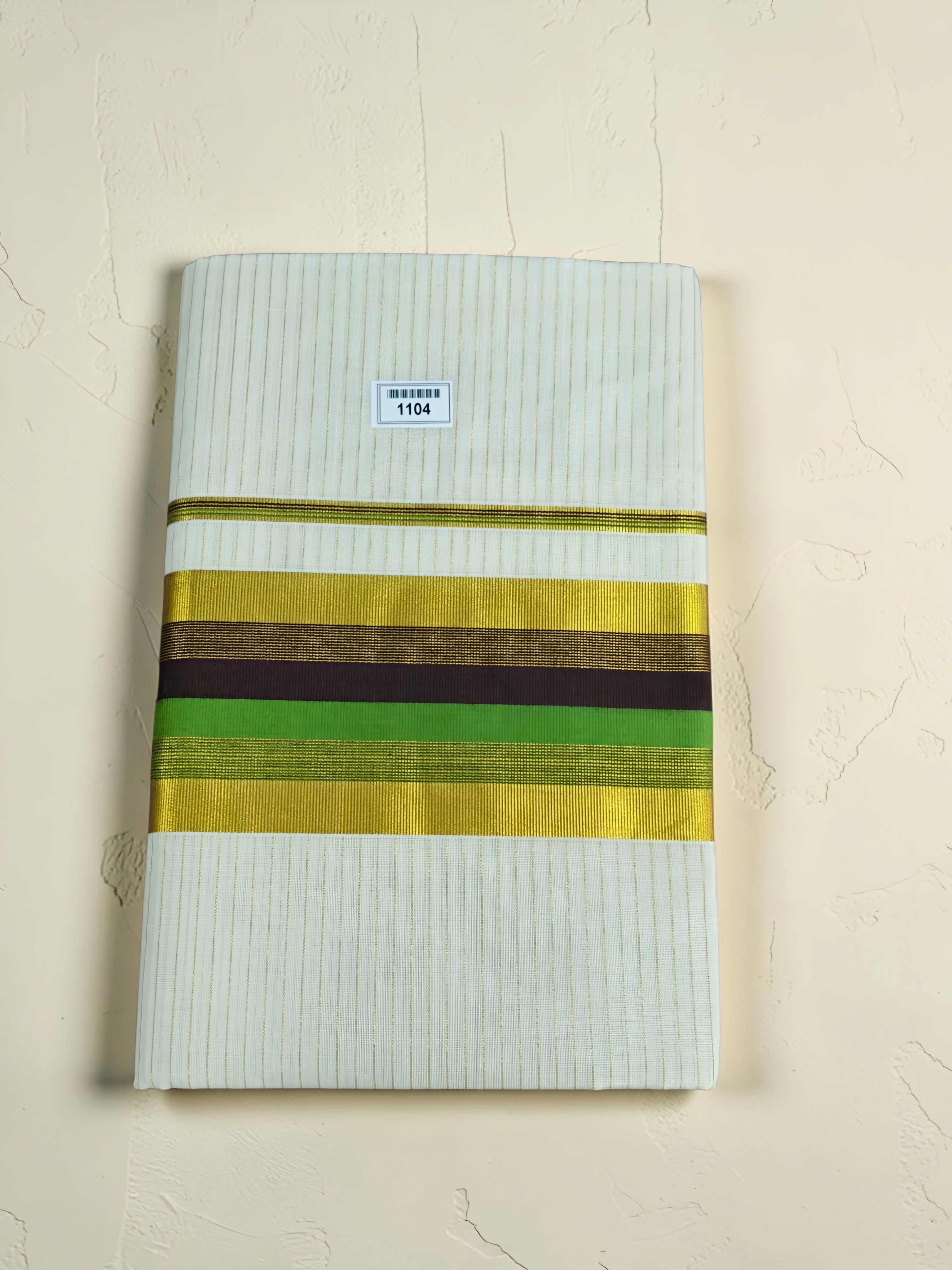 Premium Set saree with traditional color border and Stripe