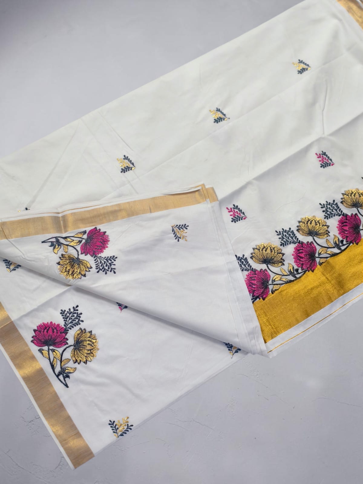 Pure Cotton Embroidery Saree Full body with blouse_ Lotus Embroidery