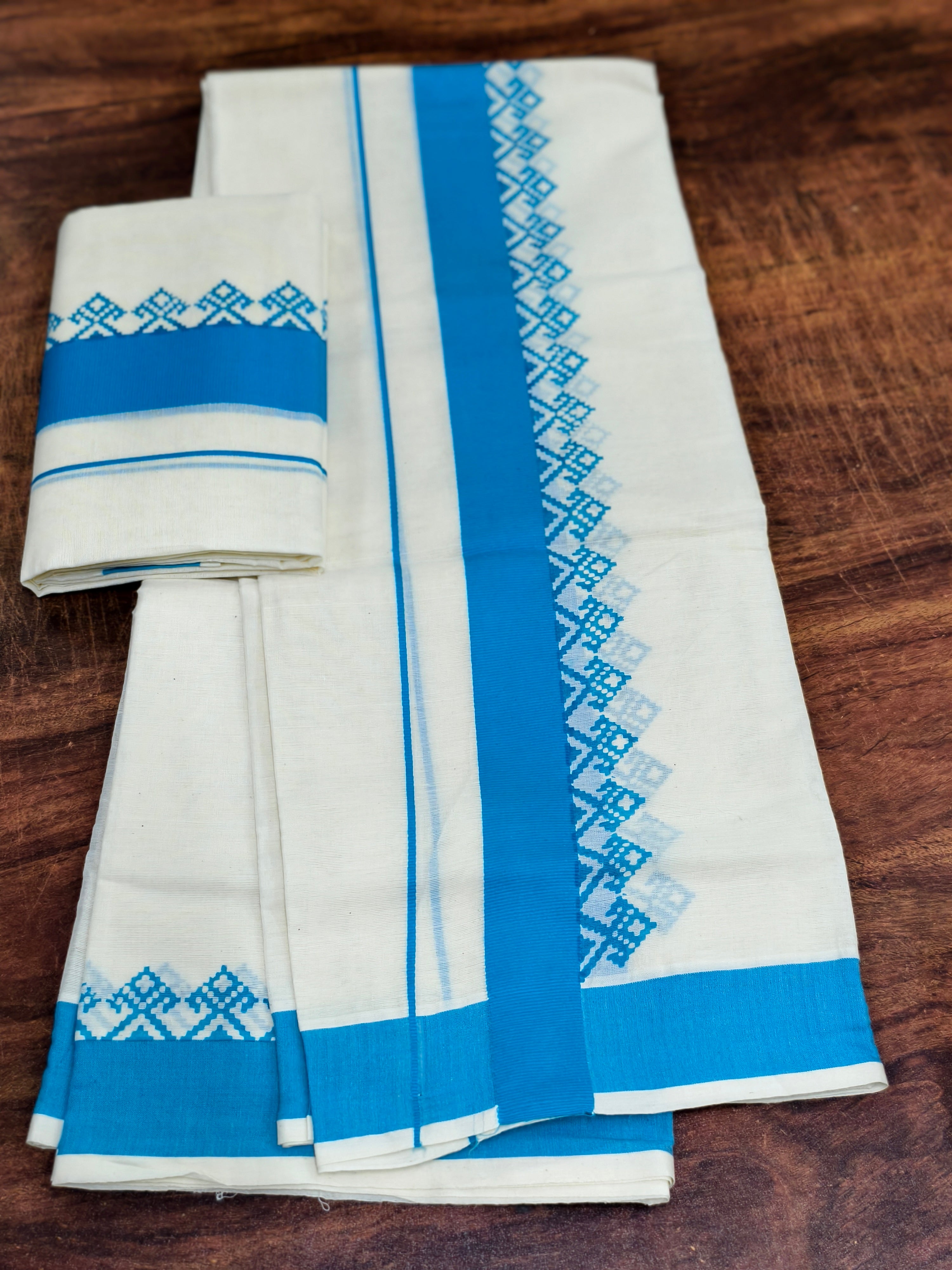 Kerala cotton Set Mundu with blue traditional design border