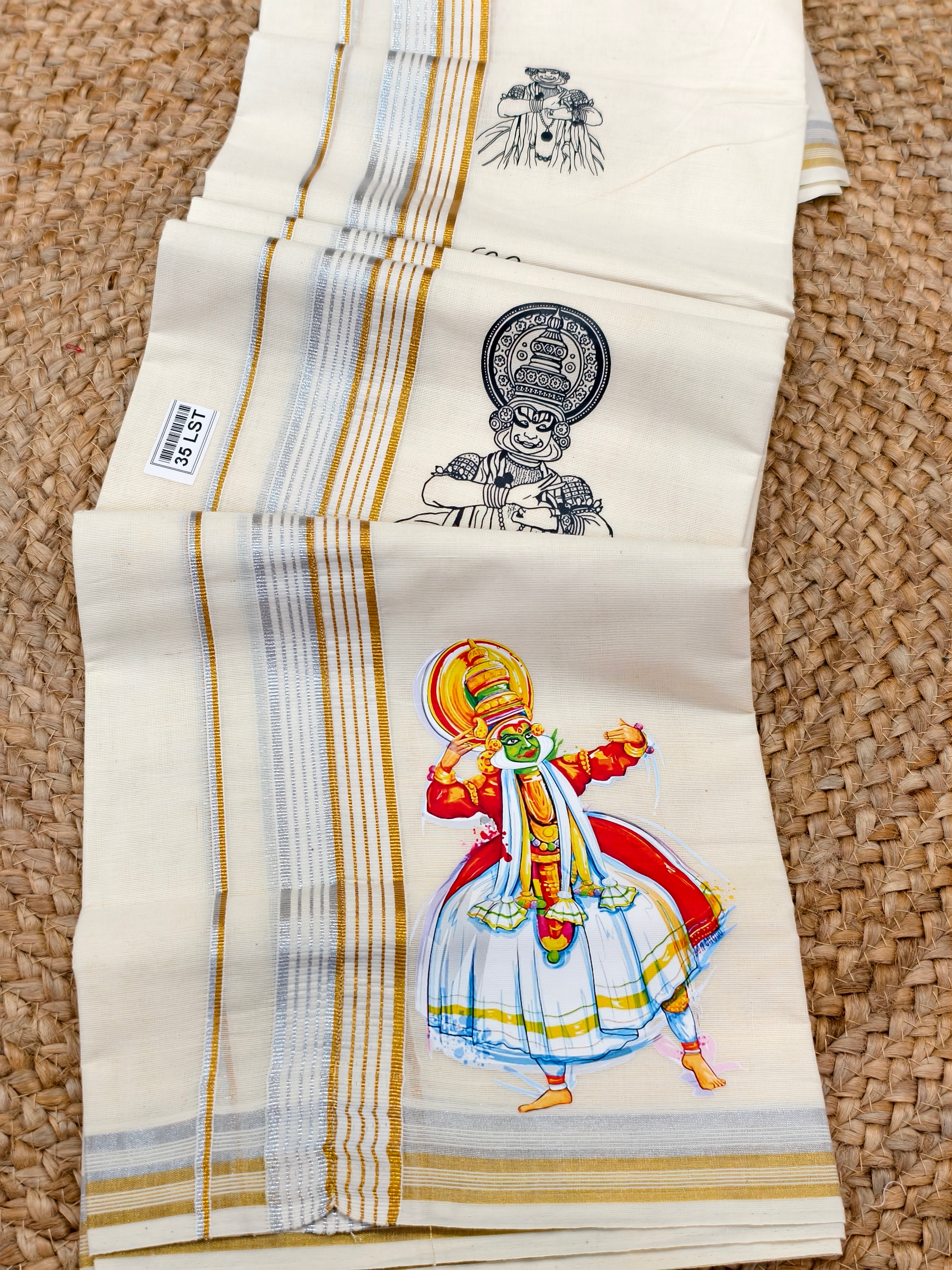 Onam Kathakali print kasavu dhoti 4 meter