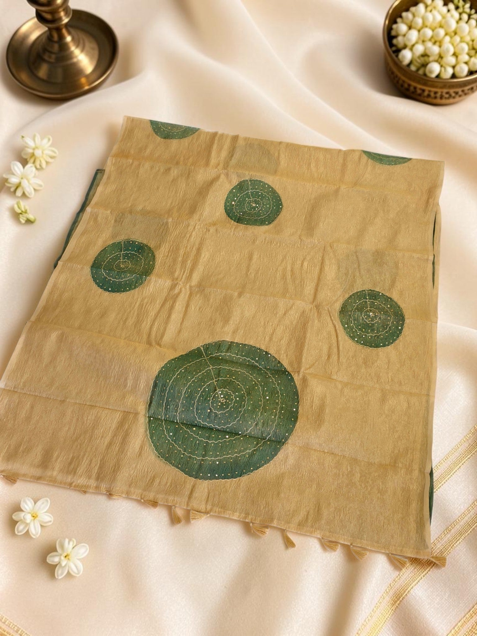 Grand Tissue Handwork saree with trending design