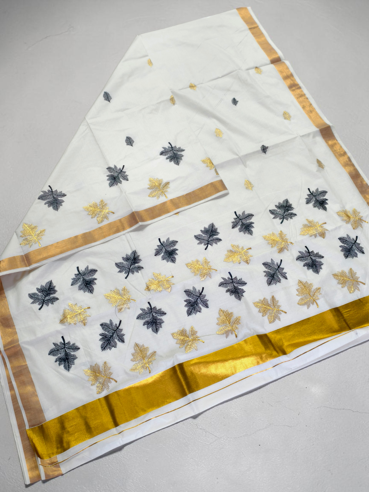 Pure Cotton Embroidery Saree Full body with blouse  Embroidery