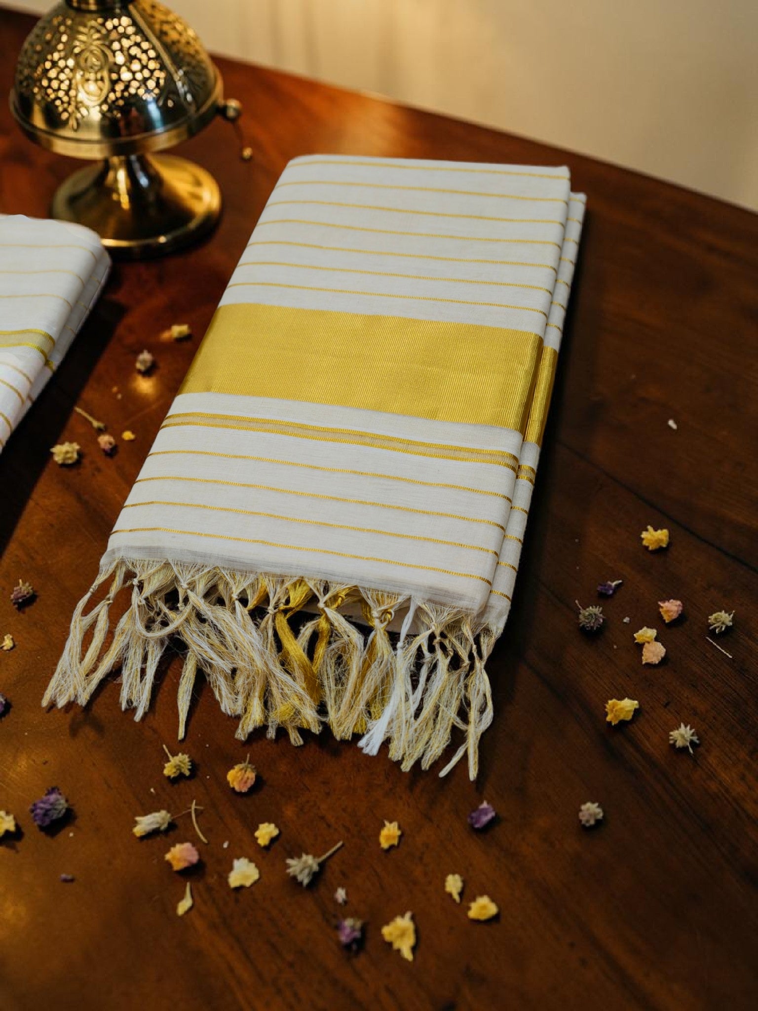 Pure Handloom Tissue Full Stripe with blouse / Handlooom