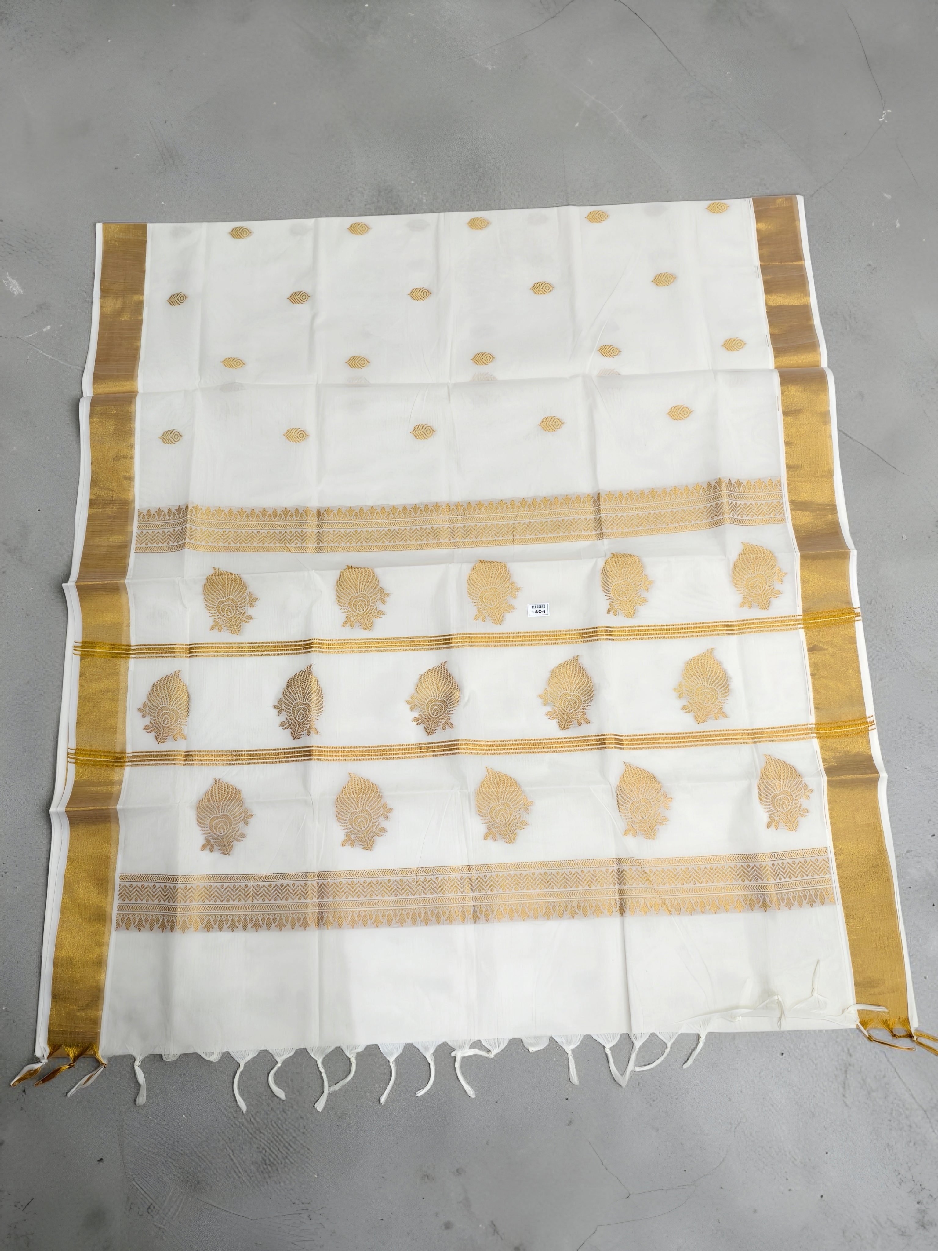 Kerala Rich Pallu Saree Peeli design with blouse / kerala saree