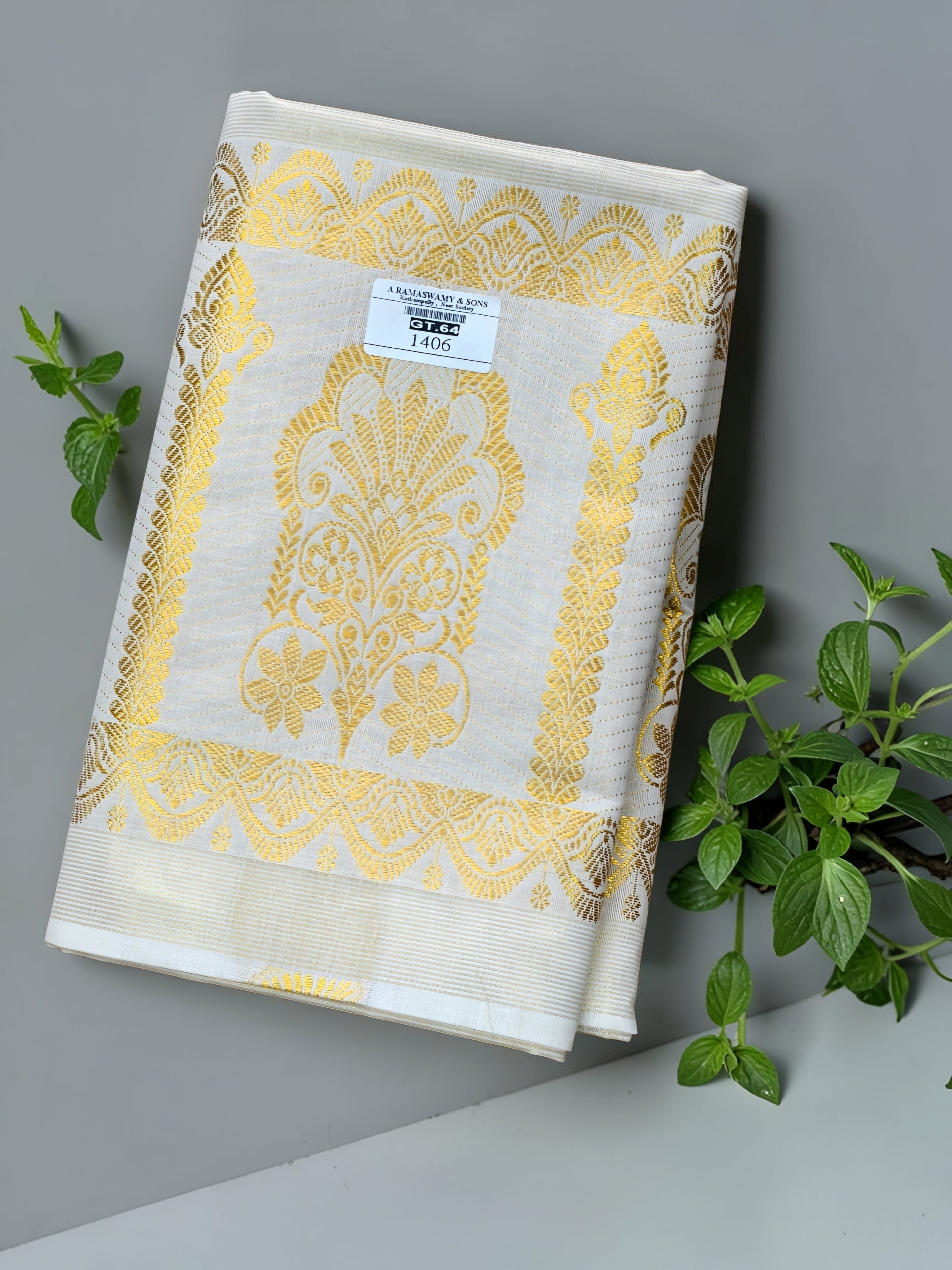 Kuthampully Handloom replica temple wear onam saree with blouse
