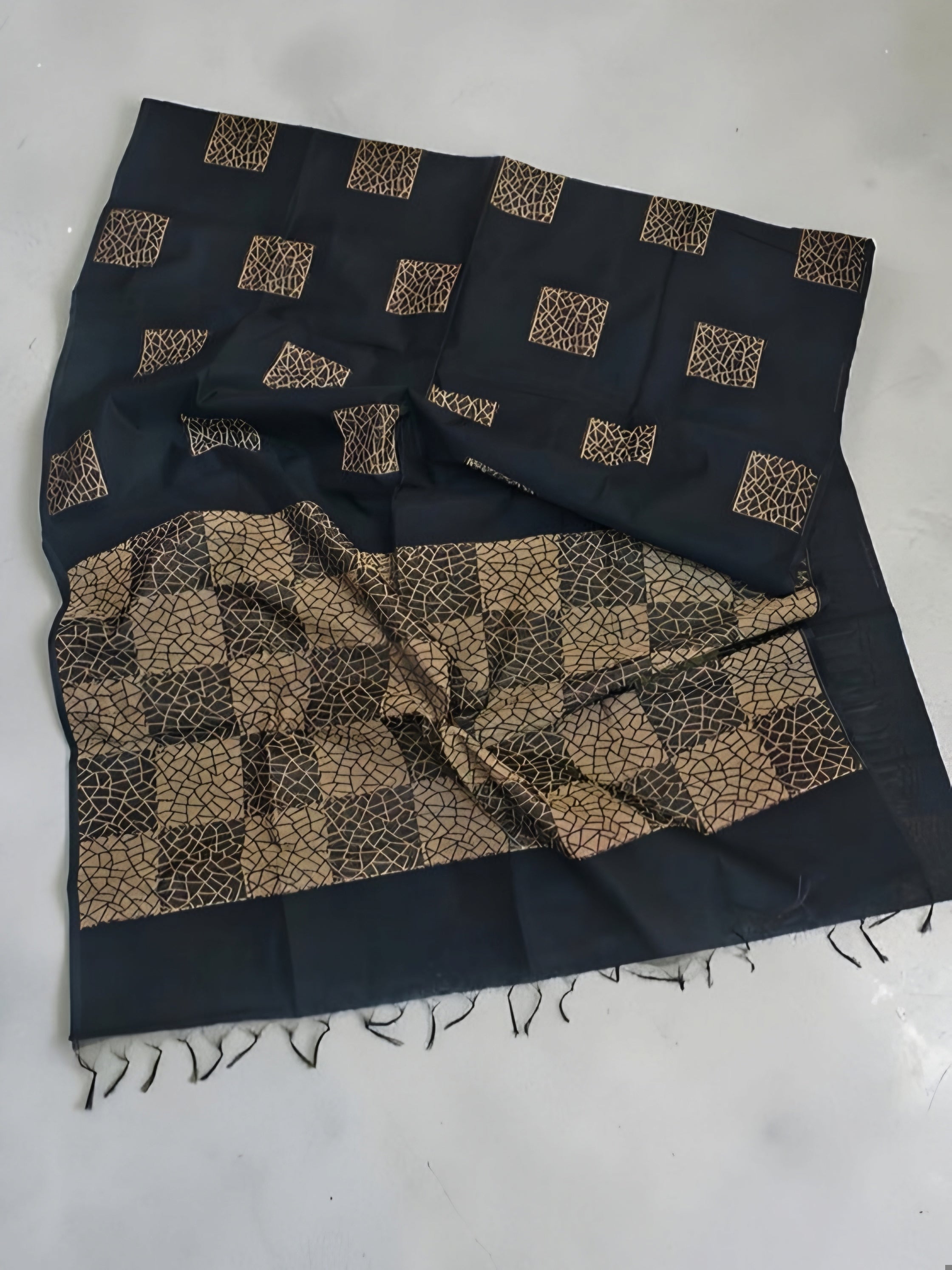 Pure Cotton Elegant saree Spider design with blouse 6.25 meter