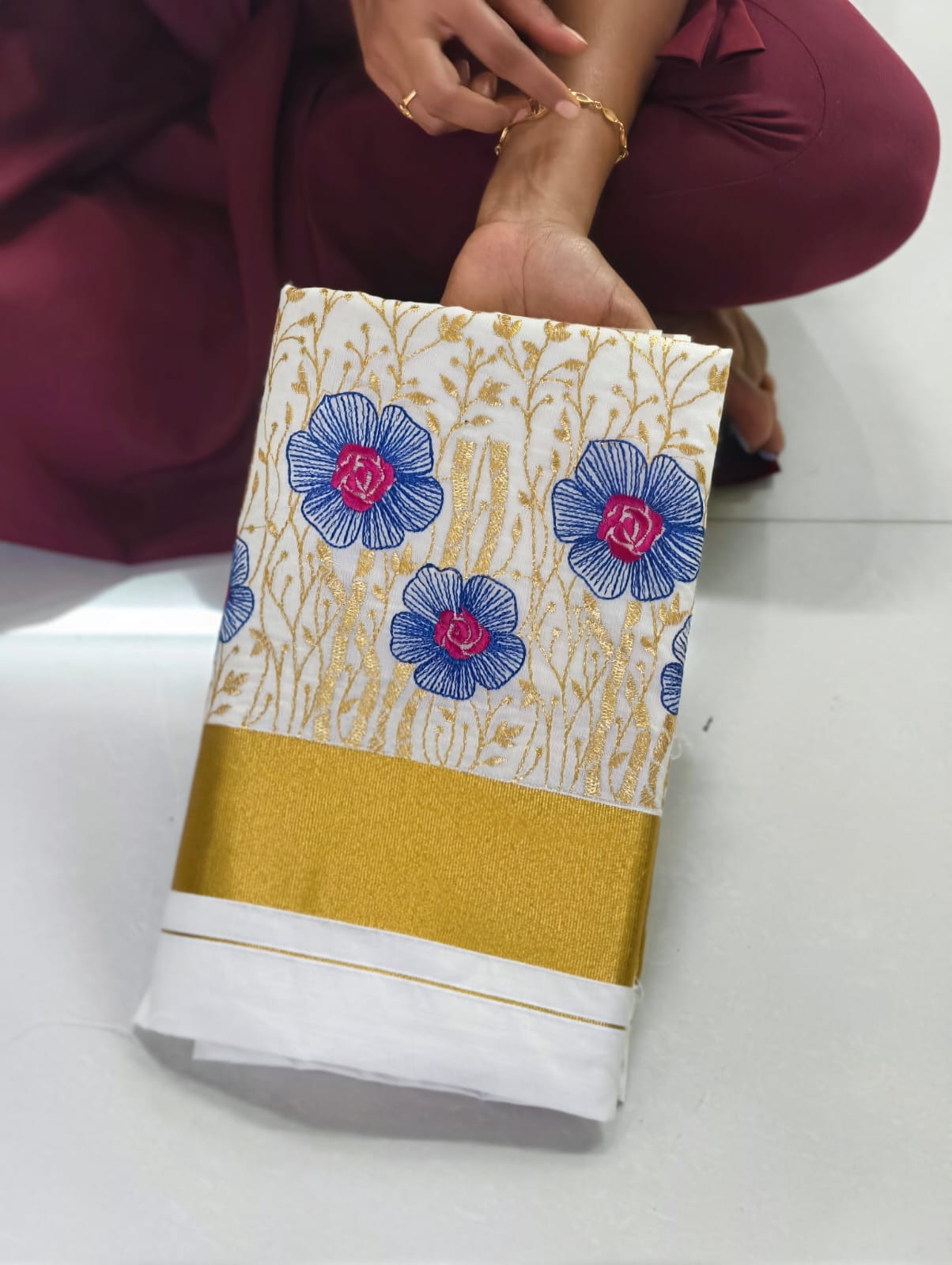 Pure Cotton Embroidery Saree Full body with blouse Flower Embroidery