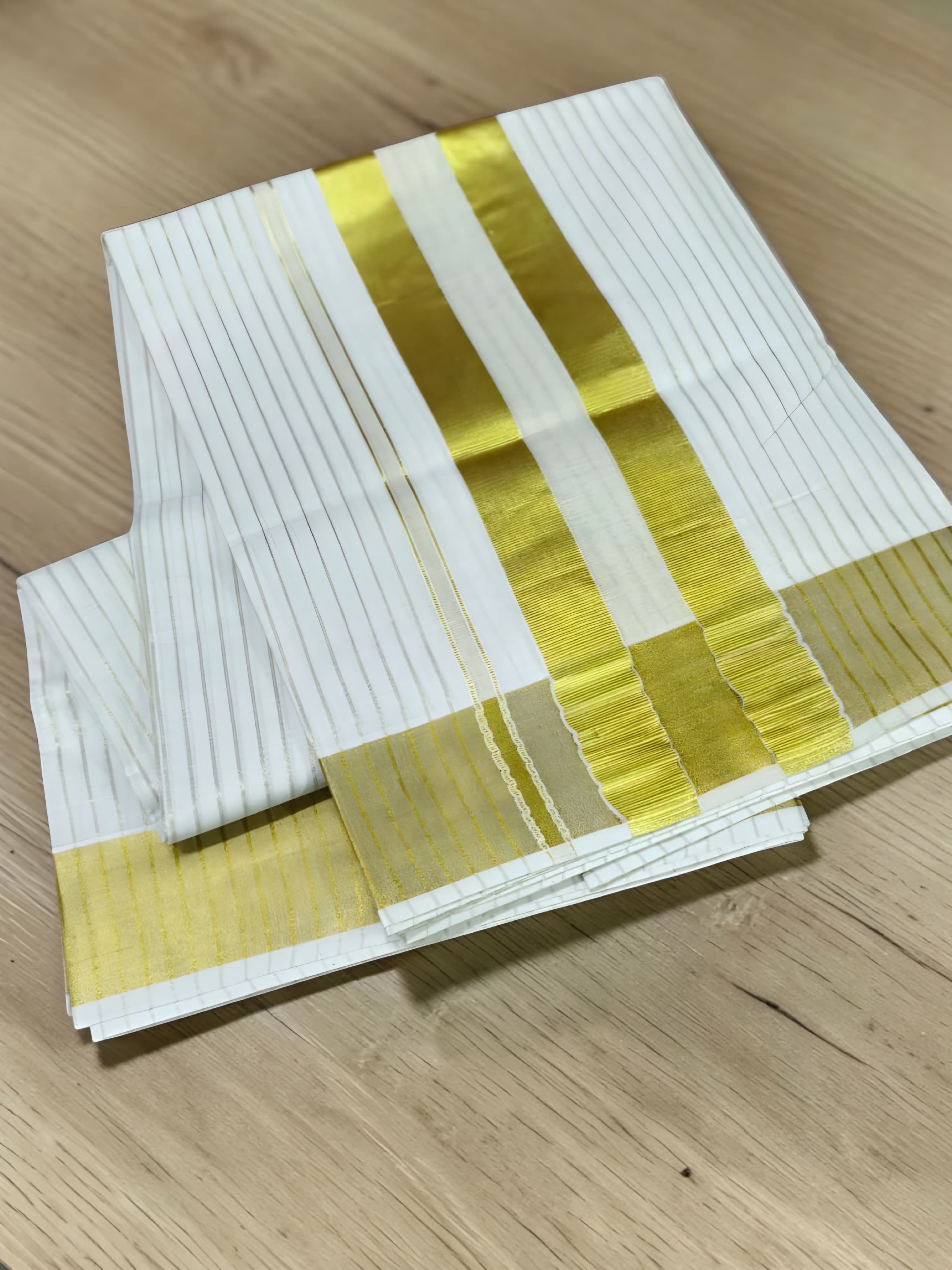 Pure Original Kasavu Saree with body stripe handloom quality / kuthampully saree