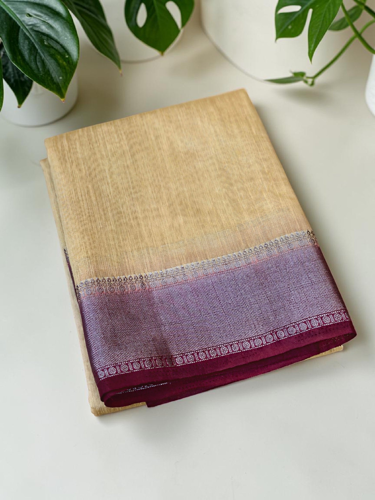 Jute Banarasi contrast border with blouse