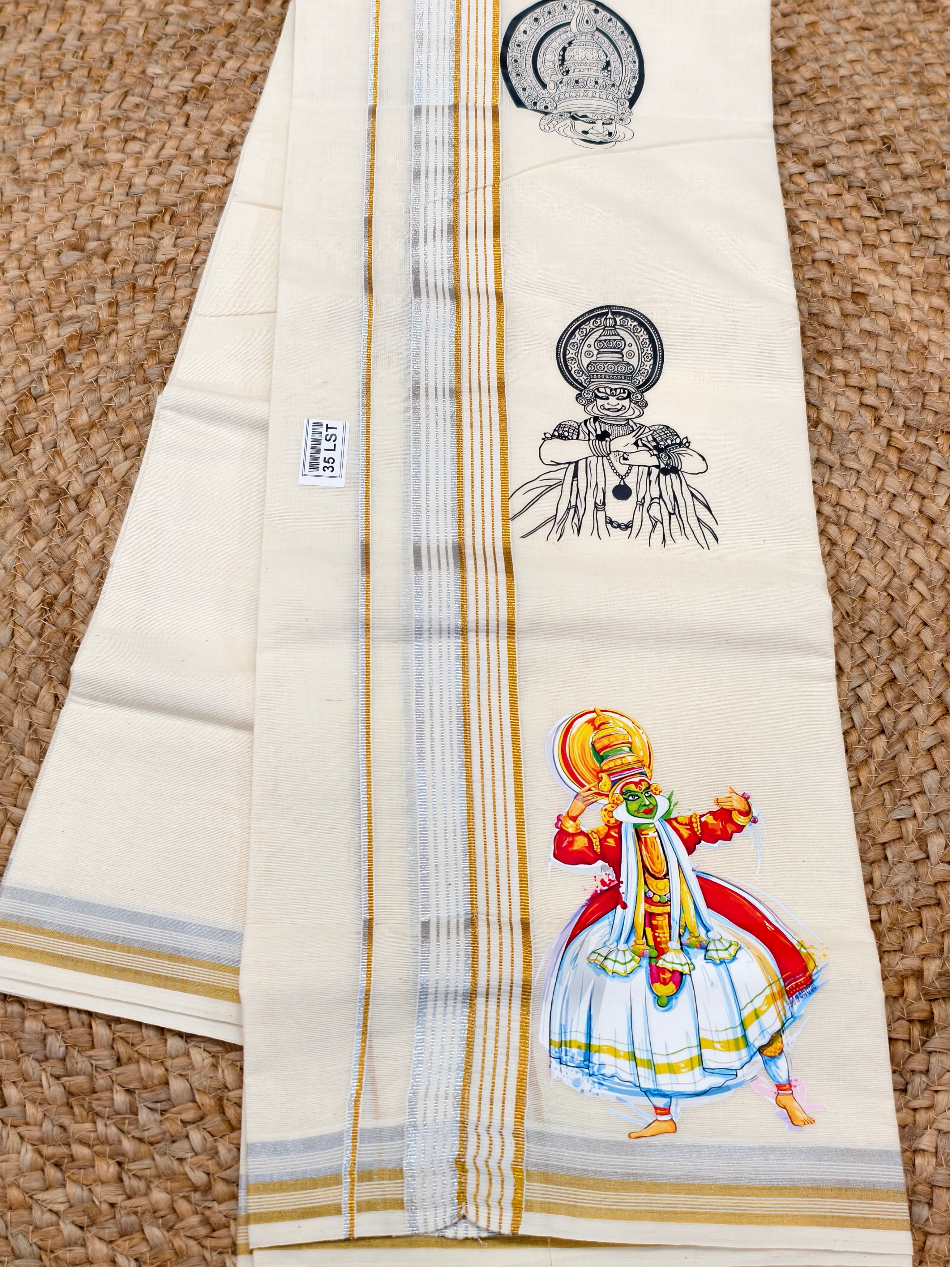 Onam Kathakali print kasavu dhoti 4 meter