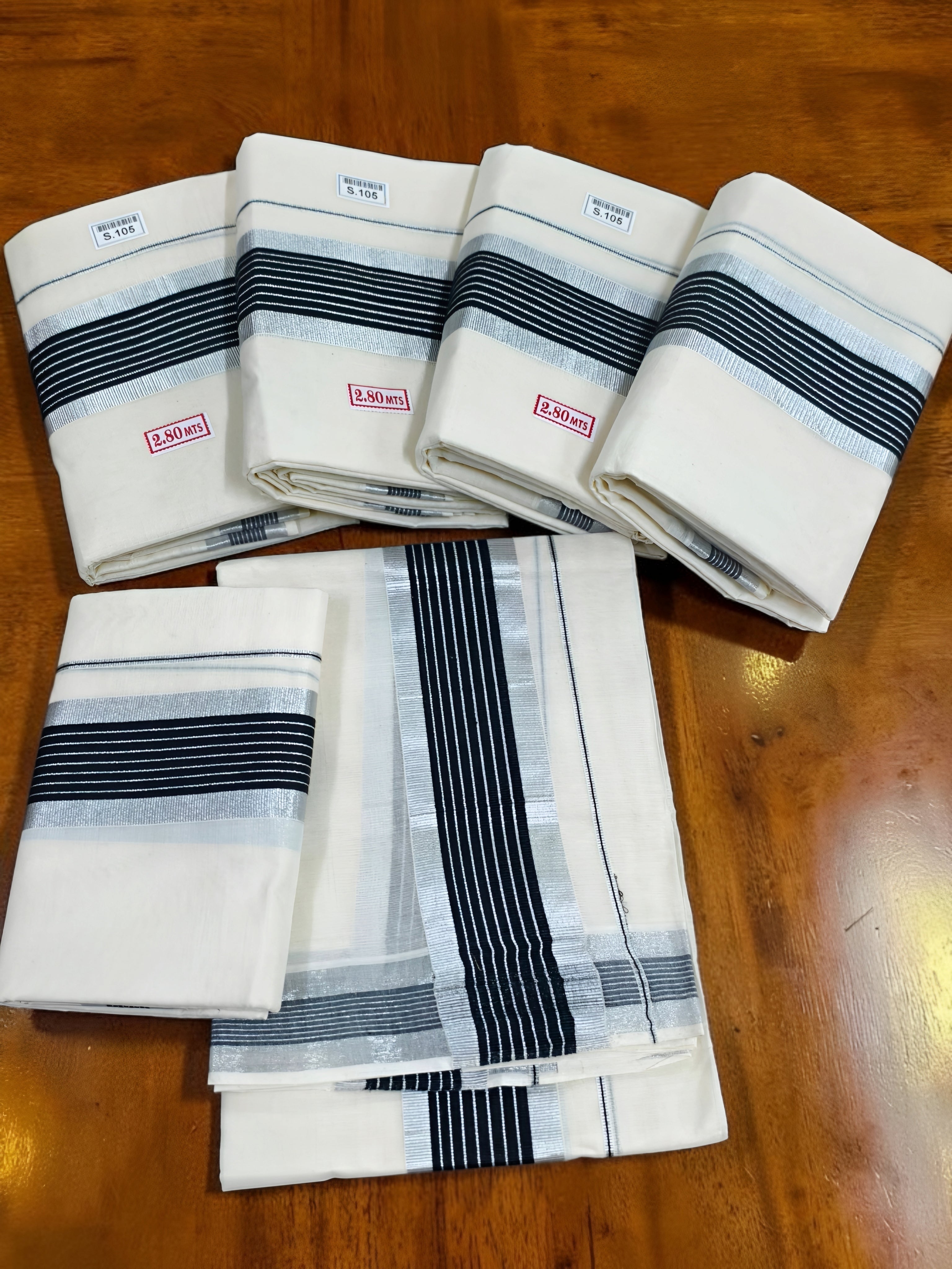 Black Fancy Set Mundu Extra Length / black lovers