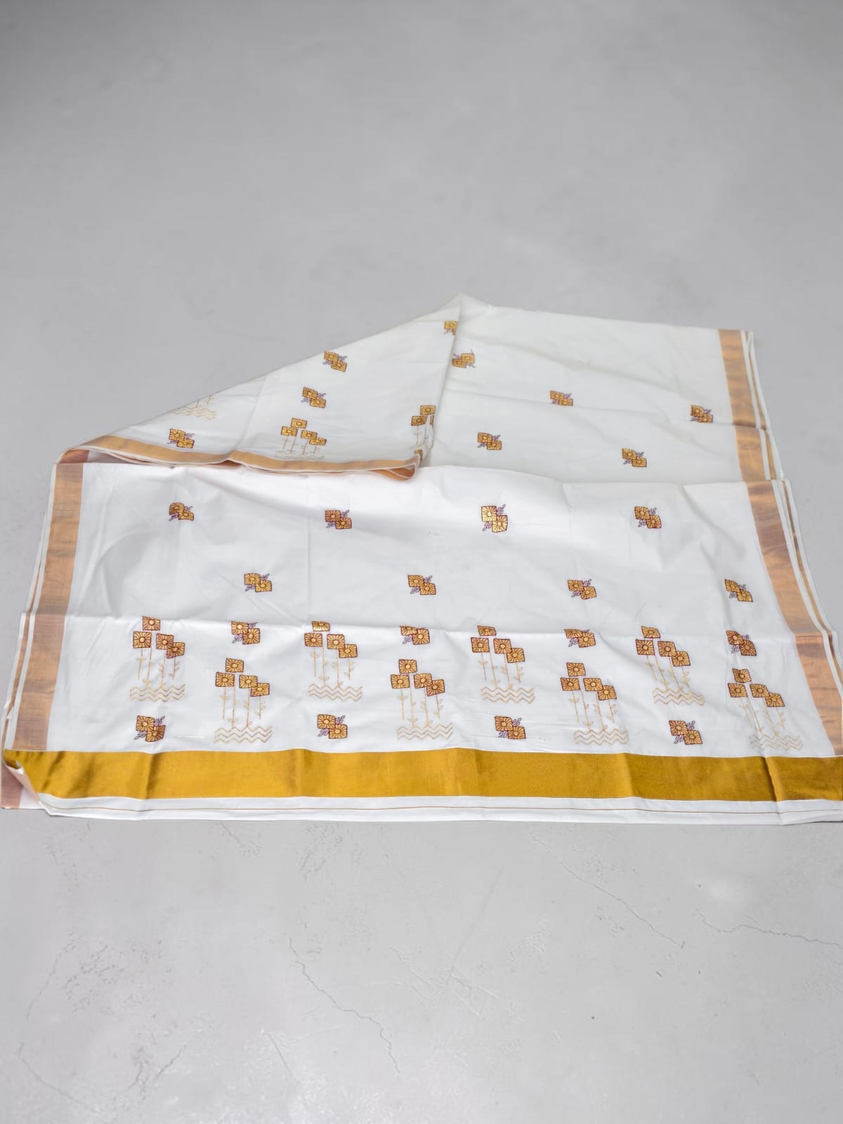 Pure Cotton Embroidery Saree Full body with blouse