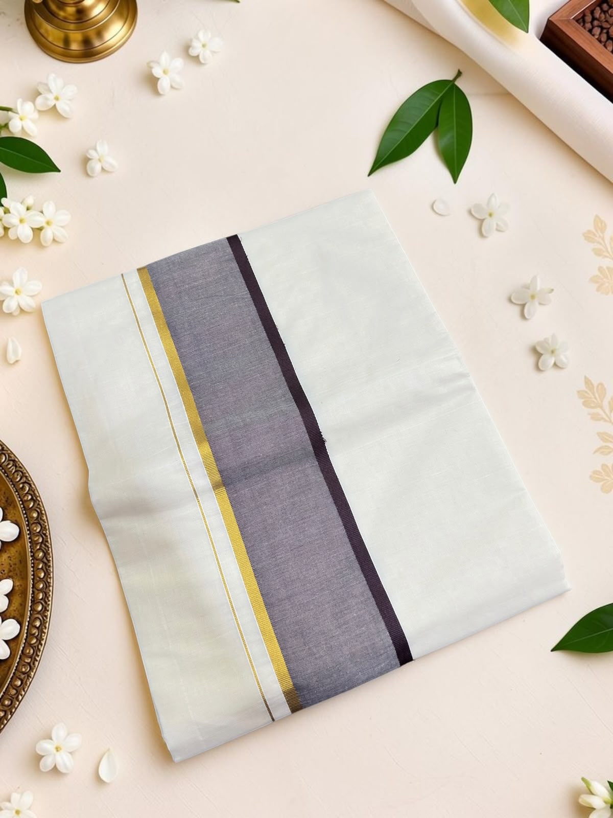 Cotton elegant set saree with color border blouse included