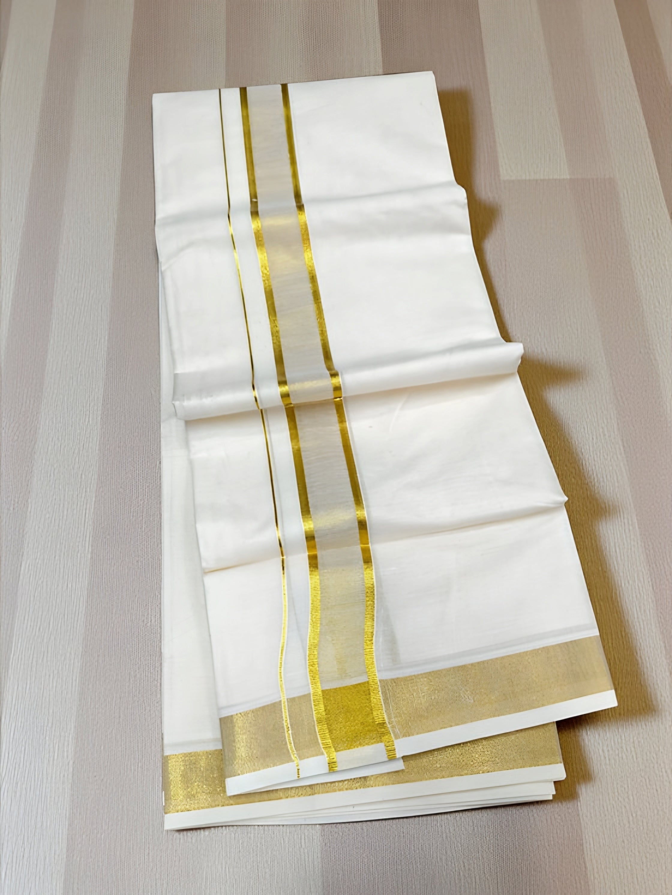 Kuthampully Mens Dhoti 4 mtr Tissue Border