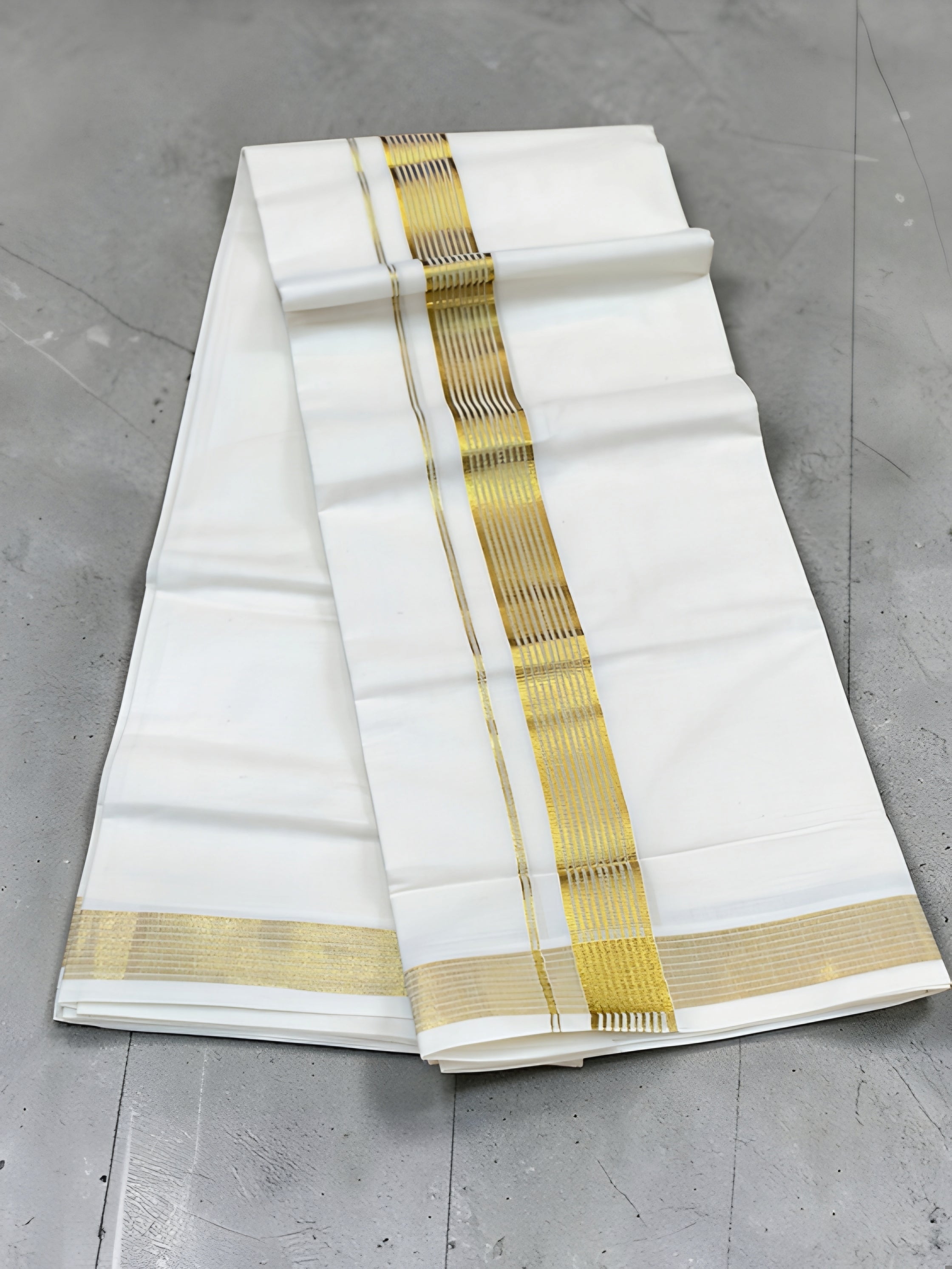 Kerala Men's Stripe border special dhoti _ 4 meter