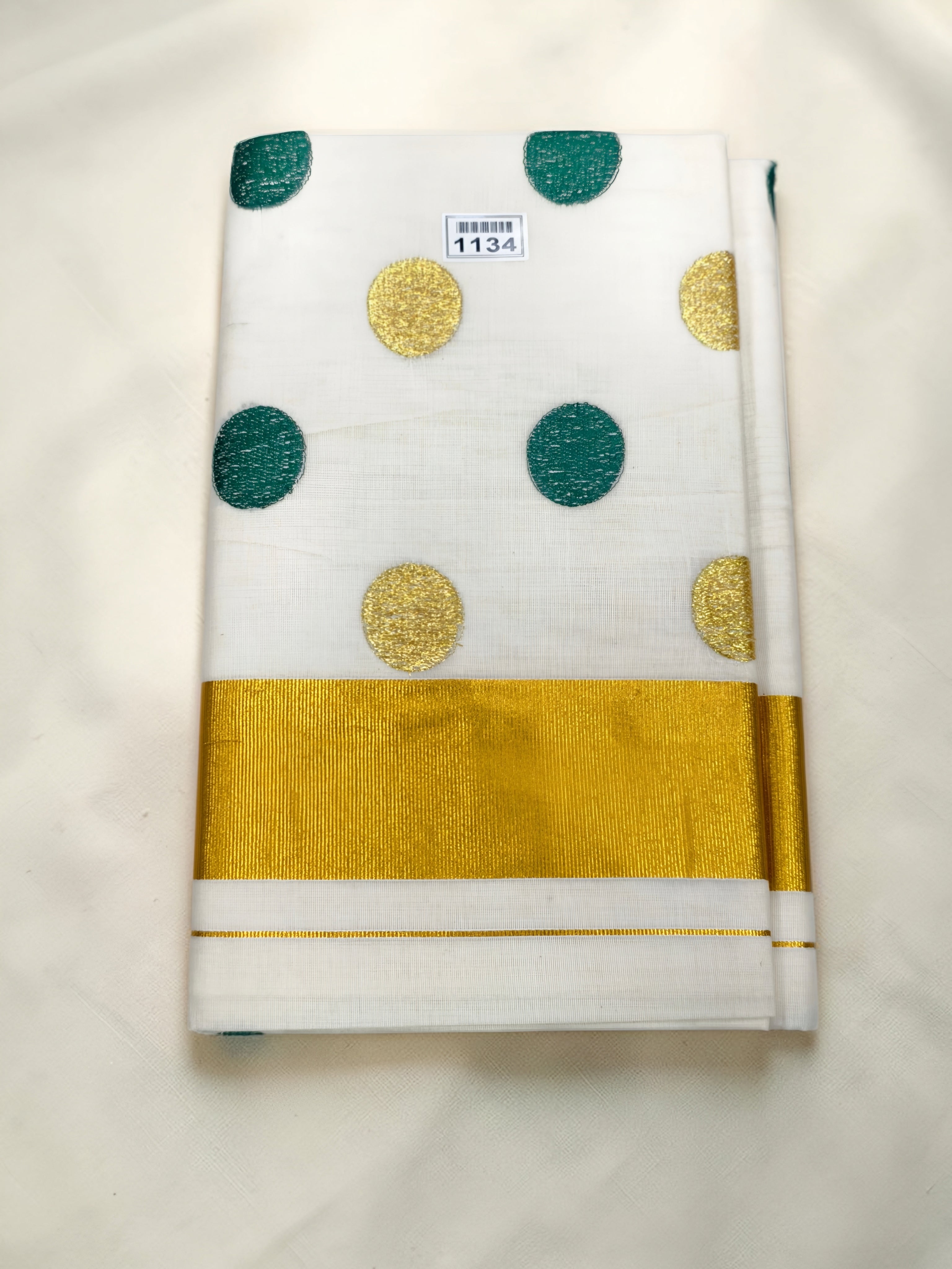 Polka dot Cotton Saree embroidery with blouse