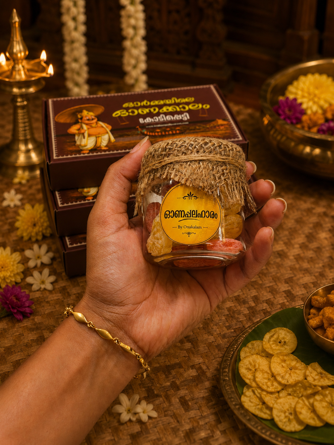 For Her , KODIPETTI- Nostalgic Hamper Box For Women's Experience the Good Old Onam days