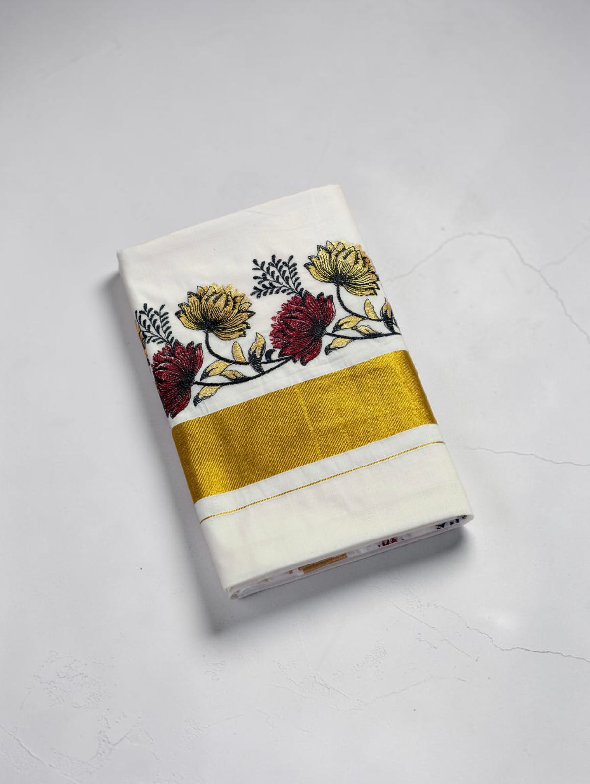 Pure Cotton Embroidery Saree Full body with blouse_ Lotus Embroidery