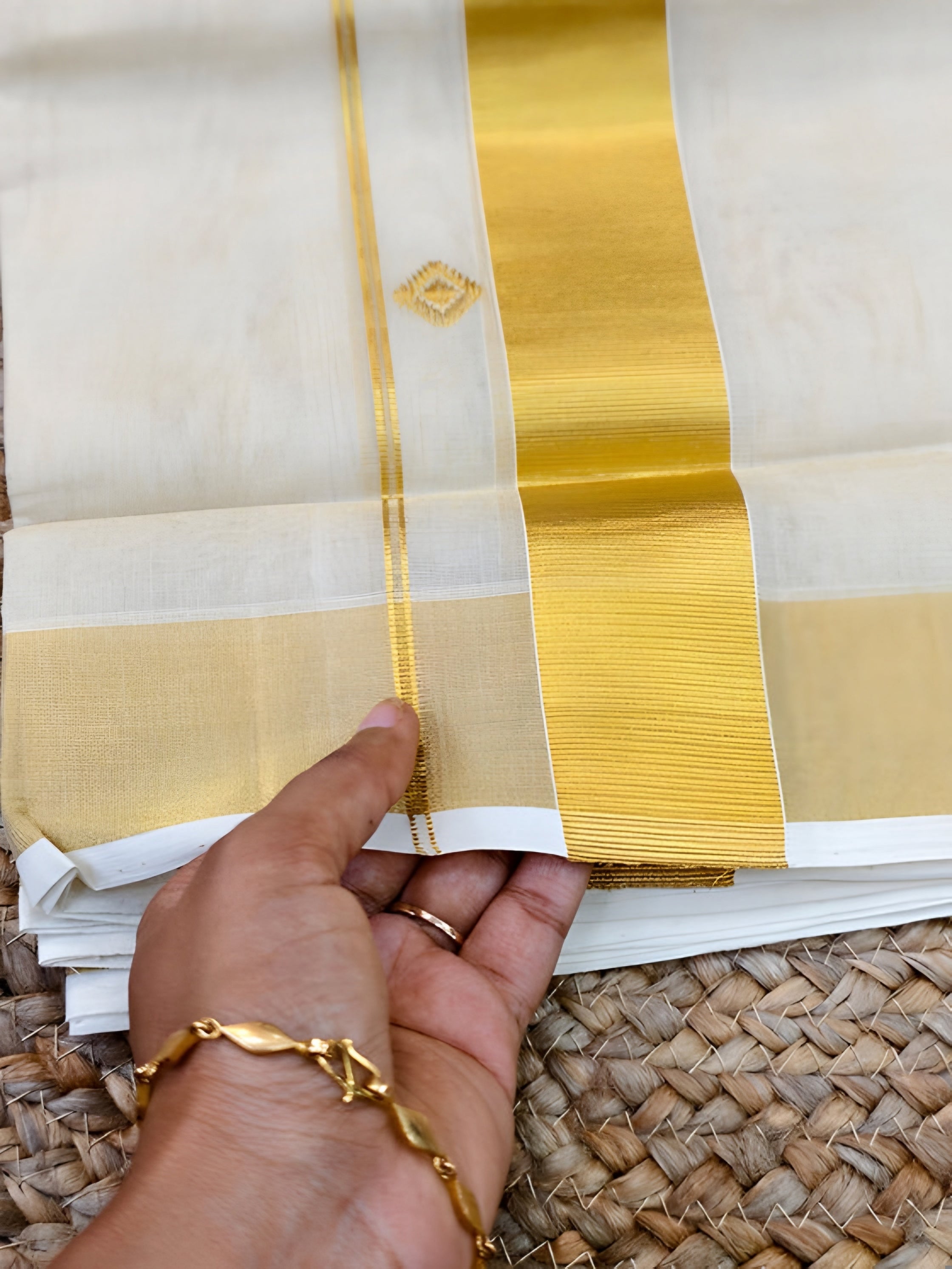 Pure Handloom Mens Tissue Dhoti 4 meter